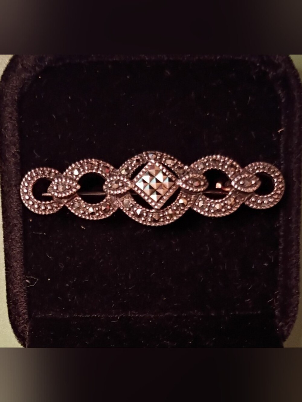 Beautiful Art Deco Marcasite Pin Brooch 925 Sterling Silver 4 gms Exc Cond Nice!